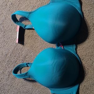 Cacique bra 40DDD